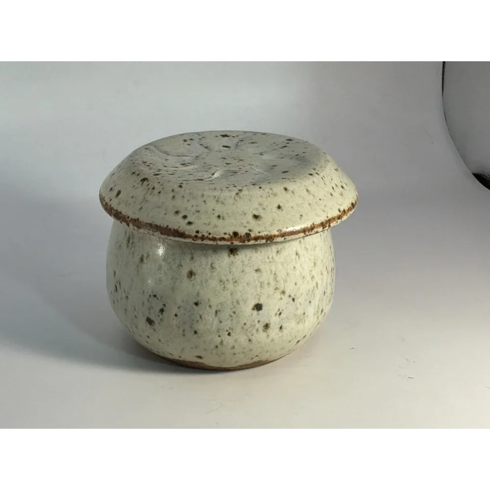 Handmade Butter Keeper Shinto Style Ceramics Milky White With Rust‎ Spots